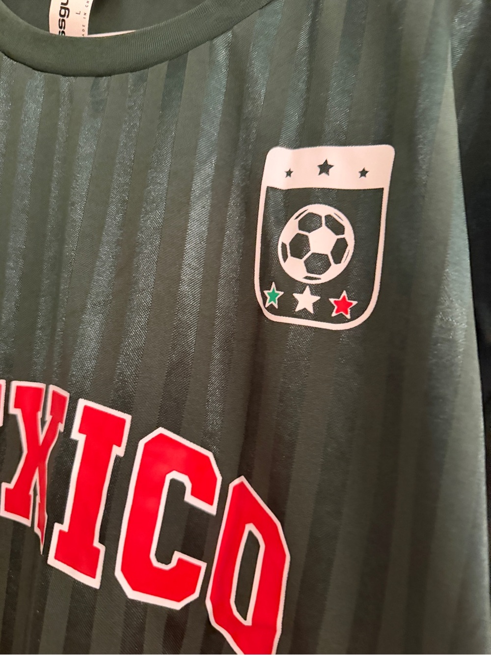 Missguided Dark Green Mexico Graphic Soccer Tee with Red Accent - Picture 9 of 11